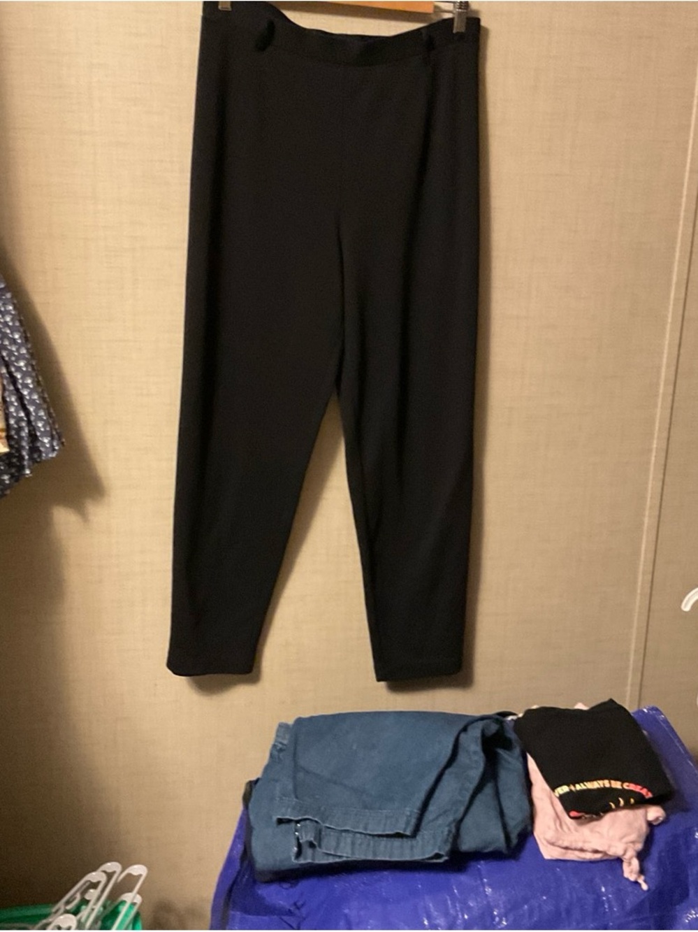 Notations Black Women's Stretch Leggings